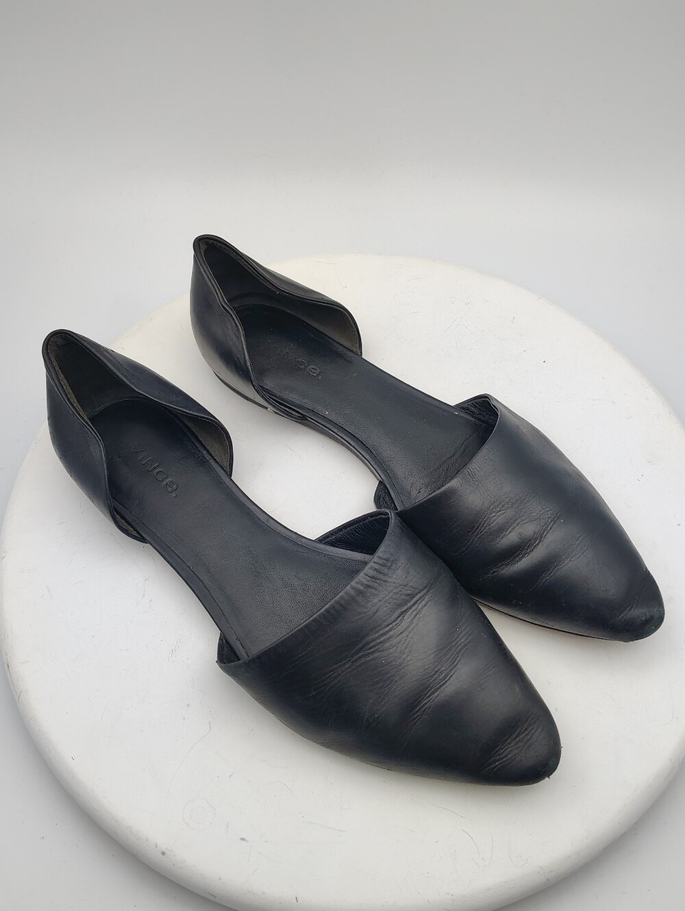 Vince Black Pointed Toe Leather Flats Size Woman's 8.5